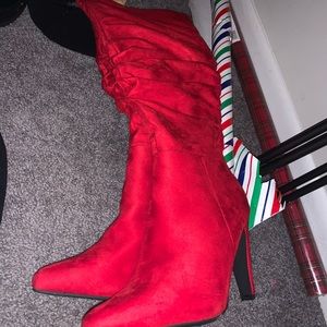 Brand new knee high heel boots